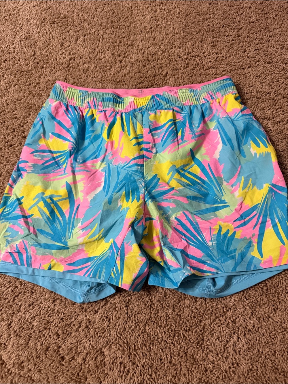 Chubbies 5.5 subtropic elastic waist with compression shorts swim trunks sz M